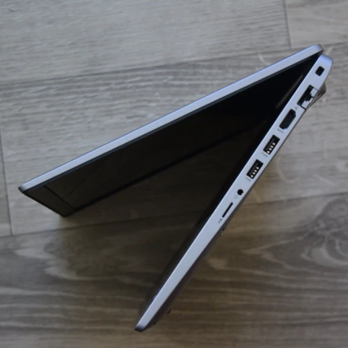DELL LATITUDE 5520 | INTEL 11TH GEN CORE i7 1165G7 @2.8GHz | 16GB RAM | 512GB SSD | INTEL Iris Xe
