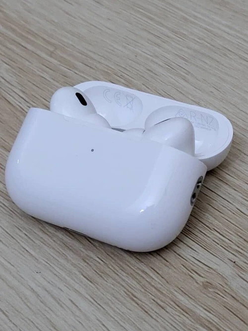 AirPods Pro avec Boitier de Charge MagSafe USB-C