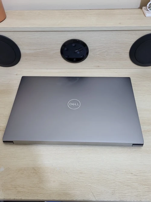 DELL PRECISION 5550 4K TACTILE | i9-10885H | Quadro T2000 4GB MAX-Q | 32 RAM | 1TB NVMe| WORKSTATION