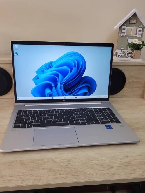 HP PROBOOK 450 G10 15.6'' FHD | INTEL CORE i5 1335U | 16GB RAM | 512GB NVMe SSD | INTEL UHD GRAPHICS