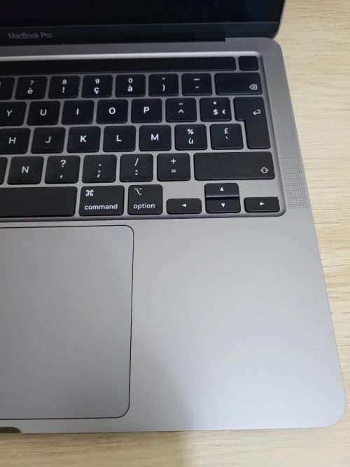 MacBook Pro M1 Gris Sideral | CPU M1 8C | 8GB RAM | 512GB SSD | COMPTAGE CYCLES 127 | MDM BYPASSED