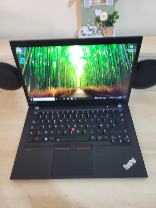 THINKPAD T14S | AMD RYZEN 7 PRO 4750U | 16GB RAM | 512GB SSD NVME | AMD RADEON GRAPHICS