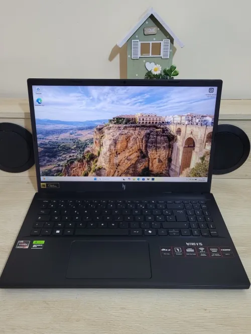 GAMING Acer Nitro V15 15.6 165Hz | RYZEN 5 7535HS | RTX 4050 6GB | 16GB RAM | 512GB M2 SSD |