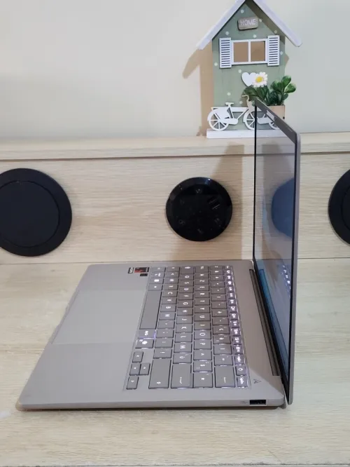 Asus ZenBook A14 14" OLED Full HD+ | Snapdragon X X1-26-100 | 16GB RAM | 512GB NVMe SSD | Qualcomm Adreno x1-45 GPU
