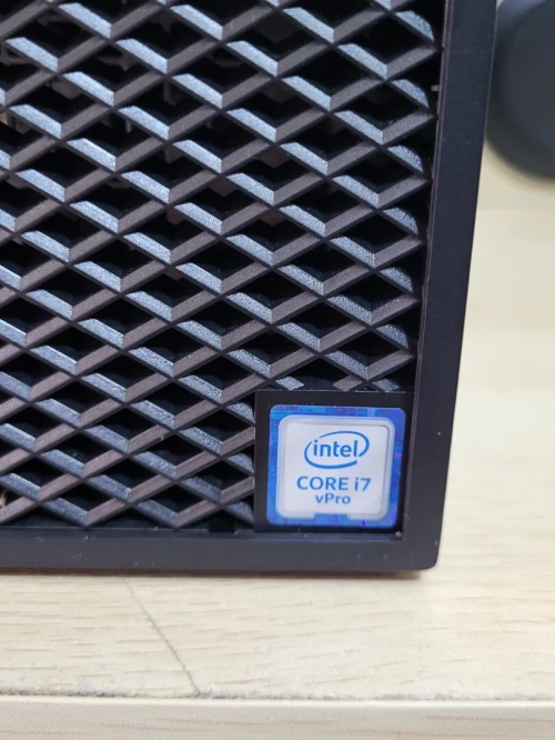 DELL PRECISION 3630 | CORE i7-9700 | NVIDIA RTX 2060 6GB | 256GB NVMe + 1TB HDD | 32GB RAM | WORKSTATION