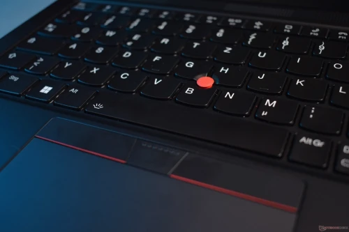 LENOVO THINKPAD T14 GEN3 2.2K Tactile RYZEN 5 6650U 2.90GHz | 16GB RAM | 256GB NVME SSD 