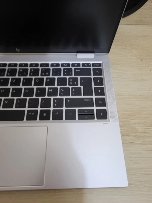 HP EliteBook X360 1030 G8 2-EN-1 TACTILE | INTEL 11EME CORE i5 1145G7 | 16GB RAM | 256GB NVME SSD