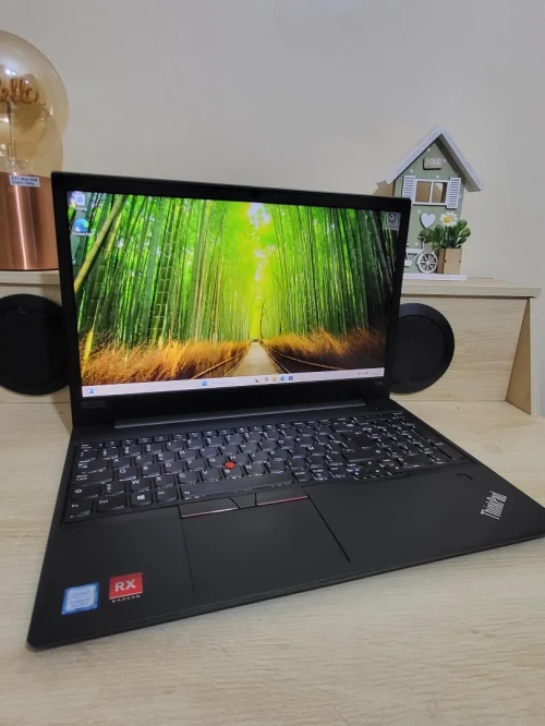LENOVO THINKPAD E590 | CORE i7-8565UU | AMD RADEON RX 550X 2GB | 16GB RAM | 512GB NVMe SSD