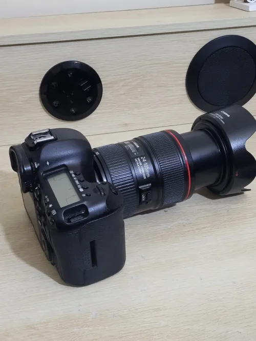 Canon 5D Mark III | full-frame DSLR 22Mpx | VIDEO 4K | + Canon Objectif EF 24-105mm f/4L IS II USM