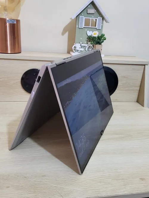 LENOVO YOGA X360 Convertible TACTLE | CORE i7 8565U | 16GB RAM | 1TB NVMe SSD | INTEL UHD GRAPHICS