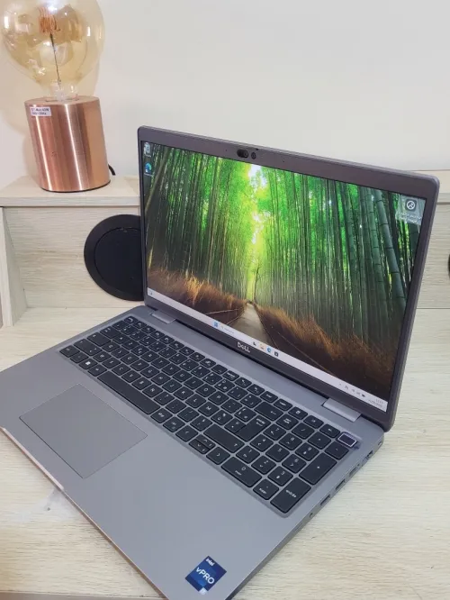 DELL LATITUDE 5540 15.6 FHD | CORE i7 1365U | 16GB RAM | 512GB NVMe SSD | INTEL IRIS XE GRAPHICS