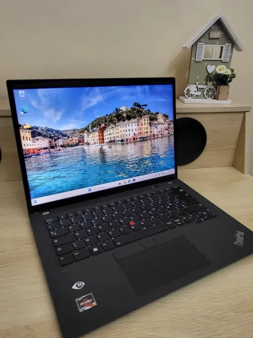 LENOVO THINKPAD T14s Tactile FHD | RYZEN 5 5650U 2.30GHz | 16GB RAM | 256GB NVME SSD