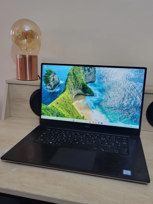 DELL PRECISION 5530 | CORE i7-8850H | NVIDIA Quadro P1000 4GB | 32GB RAM | 512GB NVMe | WORKSTATION