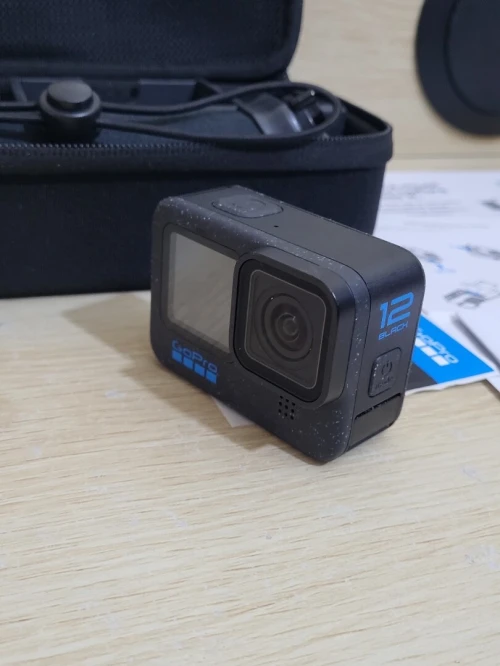 GoPro HERO12 Black - Caméra daction étanche - Ultra HD 5.3K60 Photos 27MP - HDR - stabilisation