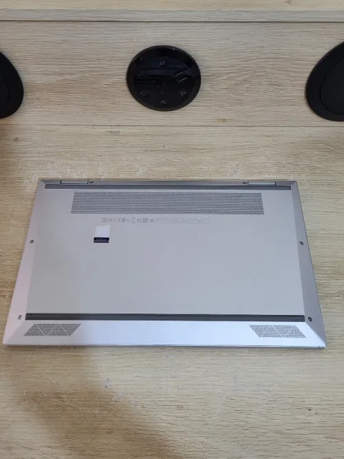 HP EliteBook X360 1030 G8 TACTILE 2-En-1 | CORE i7-1165G7 | 16GB RAM | 512GB NVME SSD | 4G LTE