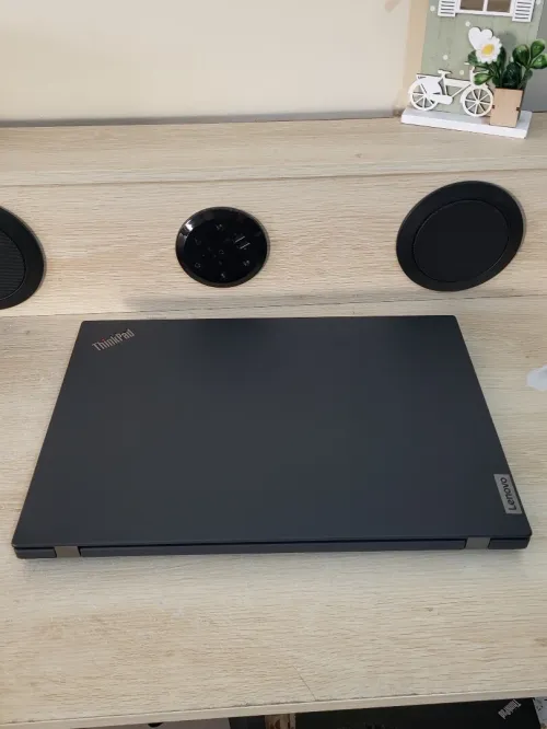 THINKPAD P16s 16" FHD +| vPRO CORE i7-1370P | RTX A500 4GB | 32GB RAM | 512GB NVMe SSD | WORKSTATION