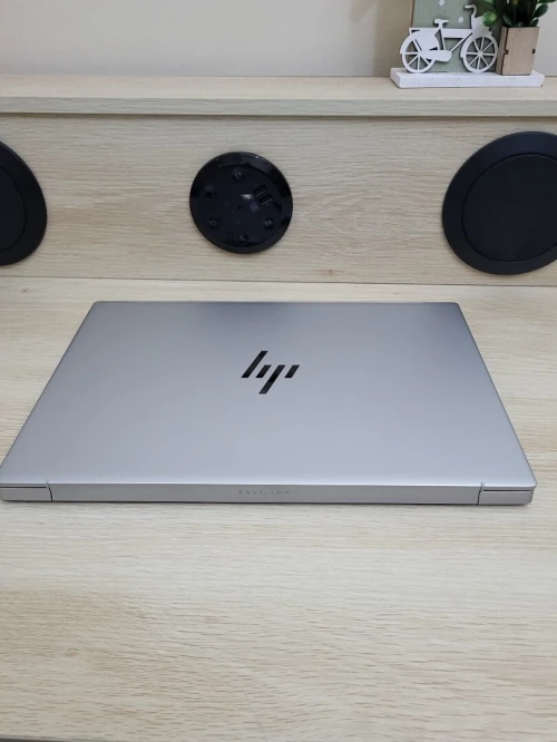 HP PAVILION Aero | RYZEN 7 PRO 7735U | 16GB RAM | 512GB SSD | AMD RADEON GRAPHICS