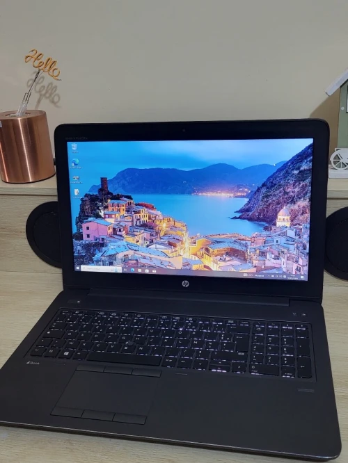 HP ZBook 15 G3 | CORE i7-6800HQ | 16GB RAM | 512GB NVMe SSD | NVIDIA Quadro M1000M 2GB | WORKSATION