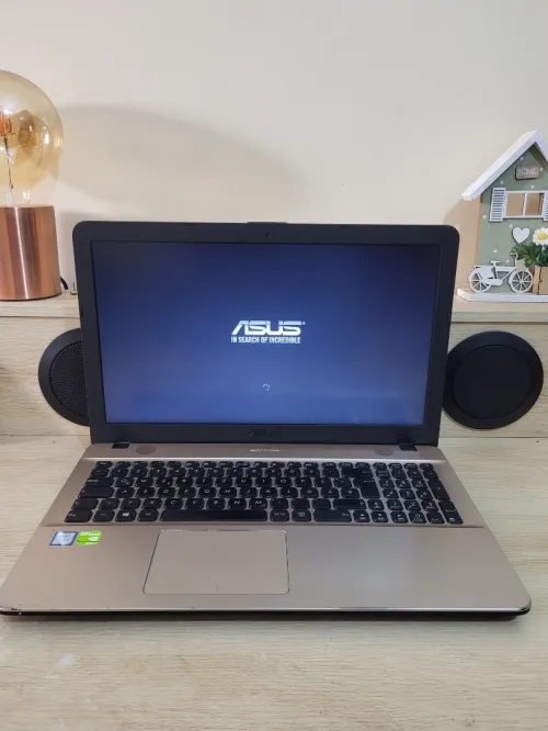 ASUS R541U 15.6'' FHD | INTEL CORE i5-6200U | NVIDIA 920MX 2GB | 8GB RAM | 1TB HDD