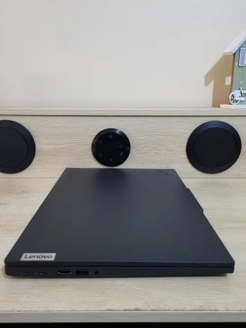 LENOVO THINKPAD P16s GEN 4 | AMD RYZEN AI 9 HX PRO 350 w | 96GB RAM | 2TB NVME | AMD RADEON 890M 8GB | WORKSTATION | ANNÉE 2026