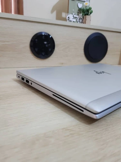 HP ELITEBOOK 830 G8 | CORE i7-1185G7 | 32GB RAM | 512GB SSD | INTEL IRIS XE GRAPHICS