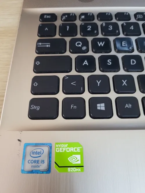 ASUS R541U 15.6'' FHD | INTEL CORE i5-6200U | NVIDIA 920MX 2GB | 8GB RAM | 1TB HDD
