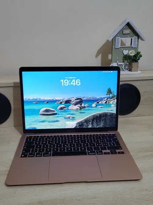MacBook Air M1 2020 ROSE GOLD - CPU M1 8C - 8GB RAM - 512GB SSD - COMPTAGE DE CYCLES 114