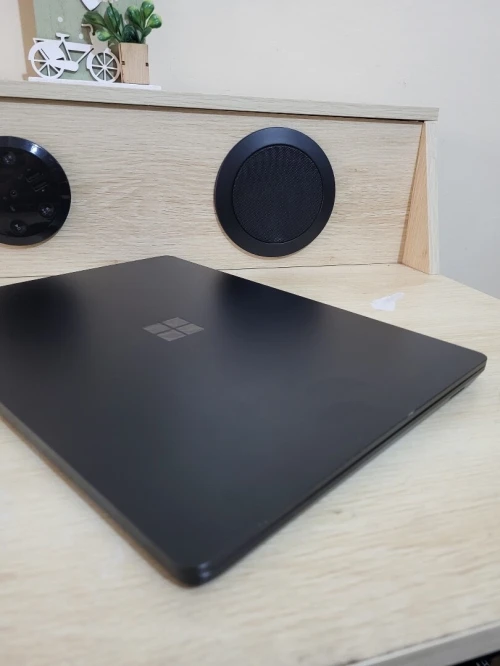 Microsoft Surface Laptop 5 13.5" 2K TACTILE | CORE i7-1265U | 16GB RAM | 512GB SSD | INTEL IRIS XE GRAPHICS