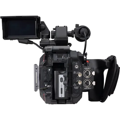 CAMERA PROFESSIONNELLE PANASONIC EVA1 CAPTEUR SUPER 35mm 5.7K 5720 X 3016 VIDEO 4K DE QUALITE CINEMA