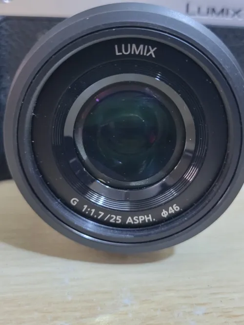 Panasonic Lumix GX80 | Hybride Compact Vidéo UHD 4K + Objectif Panasonic Lumix G 25 mm f/1.7 ASPH