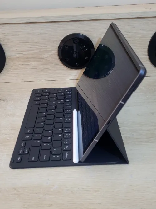 SAMSUNG GALAXY TAB S10 FE | 256GB | 8GB RAM | + STYLET SAMSUNG + BOOKCOVER CLAVIER