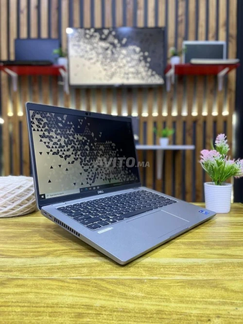 DELL Latitude 5420 INTEL CORE i7 1185G7 - 8GB RAM - 256GB NVMe SSD - Intel Iris Xe Graphics