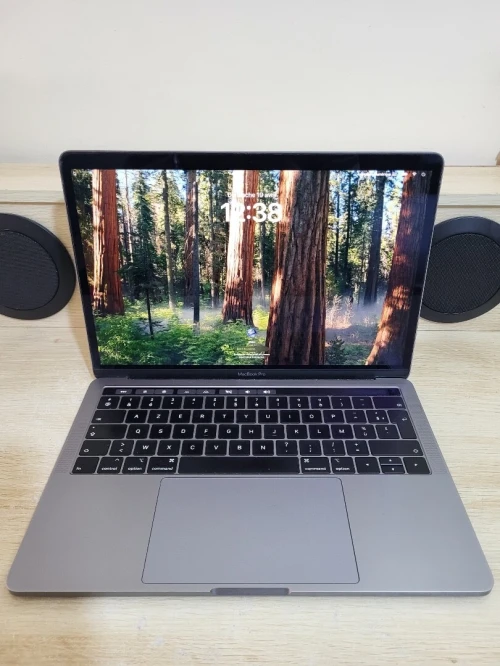 MacBook Pro Touch Bar Mid 2019 13-inch | INTEL CORE I5 QUATRE COEURS | 8GB RAM | 128GB SSD