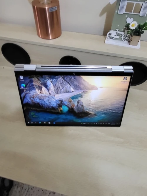 HP EliteBook X360 1030 G8 2-EN-1 TACTILE | INTEL 11EME CORE i5 1145G7 | 16GB RAM | 256GB NVME SSD