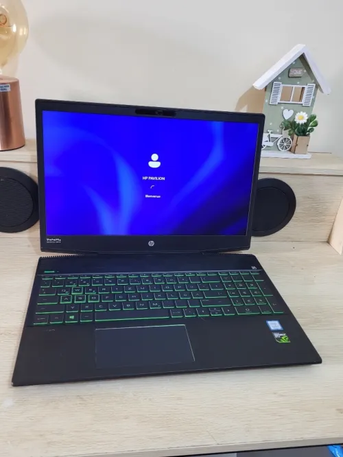 GAMING HP Pavilion 15.6 FHD 144Hz | CORE i7 8750H | GTX 1060 Max-Q 3GB | 16G RAM | 128 NVMe +2TB HDD