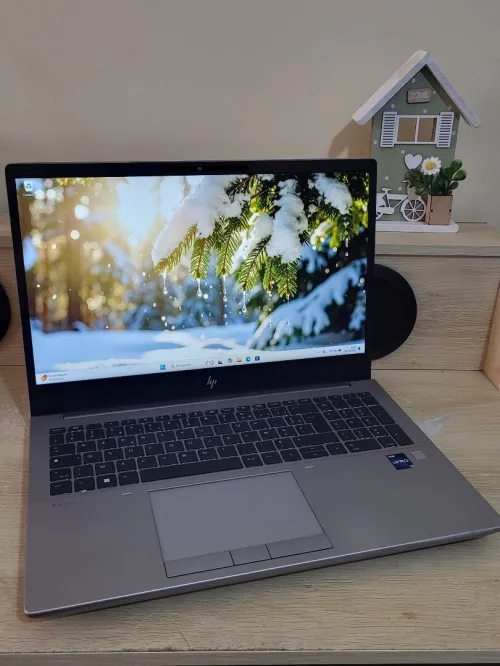HP ZBook Fury G10 | CORE i7-13850HX | NVIDIA RTX A1000 6GB | 32GB RAM | 1To NVMe SSD | MOBILE WORKSTATION