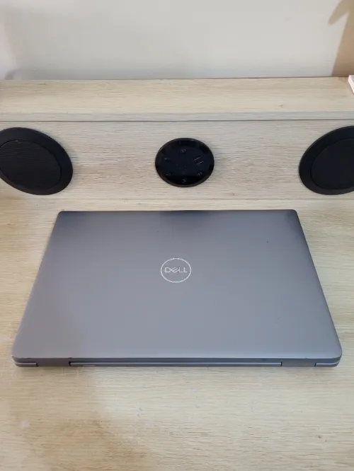 DELL PRECISION 3581 | CORE i7-13700H | NVIDIA RTX A500 4GB | 512 SSD | 16GB RAM | WORKSTATION