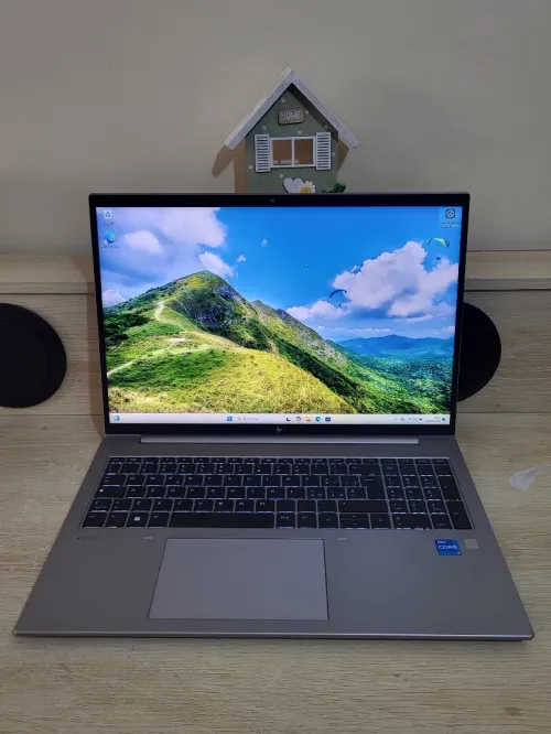 HP ZBook Firefly 16 G9 Workstation | CORE i5-1235U | NVIDIA T550 4GB | 16 RAM | 512GB NVMe SSD