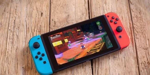Nintendo Switch + 1 JEUX