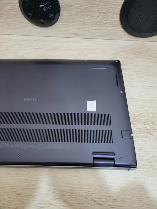 DELL VOSTRO 15.6'' FHD | CORE i5-11300H | 8GB RAM | 256GB NVMe SSD | INTEL IRIS XE