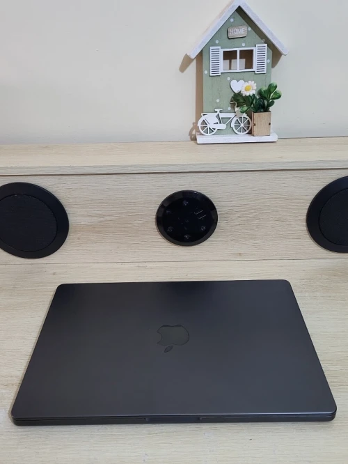 MacBook Pro M3 2024 Noir sidéral | PUCE M3 11 CORE | GPU 14 CORE | 18GB RAM | 512GB SSD | CYCLES 240 | CAPACITÉ BATTERIE 88%