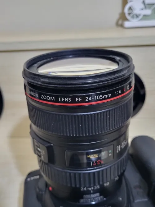 canon 5d mark ii + Canon EF 24-105mm f/4L IS USM
