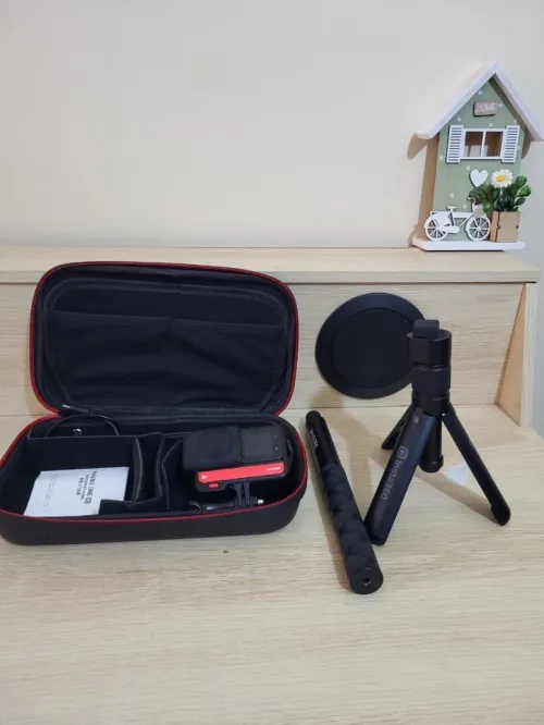 Insta360 One RS Twin Edition on Geht's Kit - Caméra d'action étanche 4K60fps et 5.7K 360 avec objectifs interchangeables - stabilisation - Photos 48MP - HDR Actif - Traitement IA