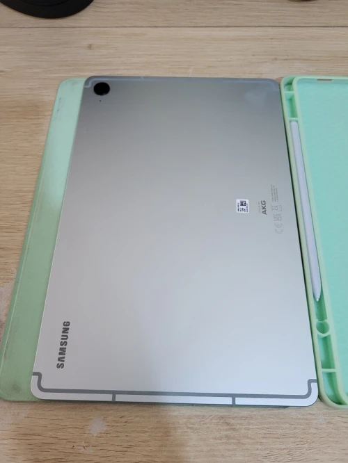 Samsung Galaxy Tab S9 FE - AMOLE 2K - Android 15