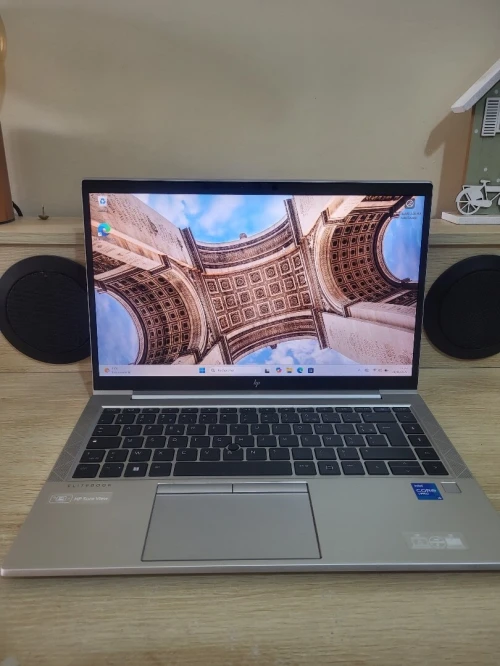 HP EliteBook 840 G8 | vPRO CORE i5 1135G7 | 16GB RAM | 256GB SSD | INTEL IRIS XE GRAPHICS