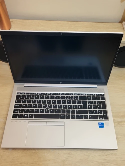 HP ELITEBOOK 850 G8 | CORE i5 1135G7 | 8GB RAM | 256GB SSD | IRIS XE GRAPHICS