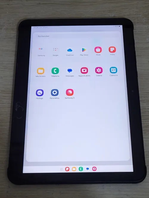 SAMSUNG Galaxy Tab ACTIVE4 Pro | 5G | 10 POUCES | 64GB | étanche | puce rapide vous permet d'utiliser tous vos jeux et services de streaming en toute fluidité.