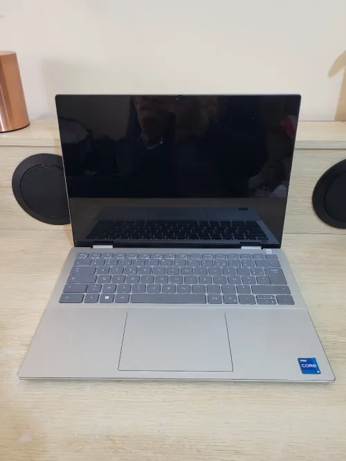 DELL INSPIRON 14 7420 2-in-1 X360 Convertible TACTLE | CORE i5 1235U | 8GB RAM | 512GB NVMe | INTEL UHD GRAPHICS