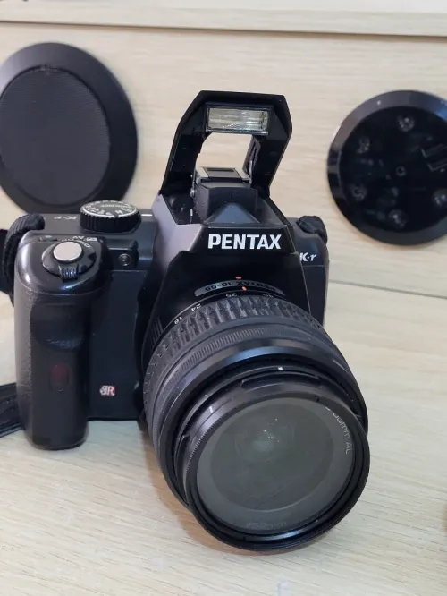 Pentax K-r - appareil photo numérique + 2 objectif DA L 18-55 mm AL + Objectif  Sigma 70-300mm f/4-5,6 APO DG Macro Pentax