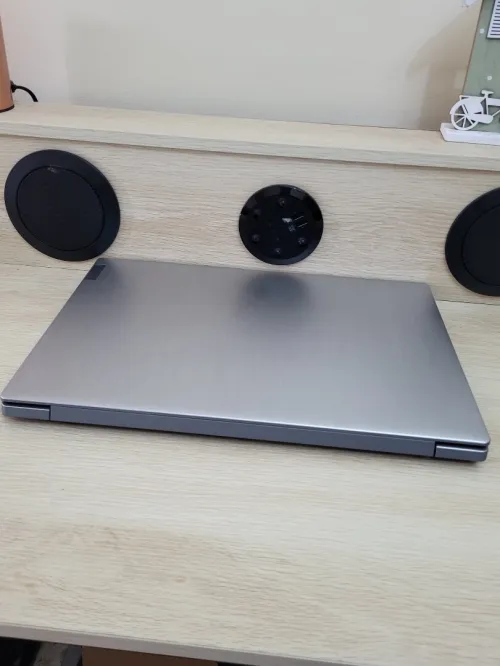 LENOVO IdeaPad 3 15.6'' FHD | CORE i3 1115G4 | 8GB RAM | 512GB NVMe SSD | INTEL UHD GRAPHICS